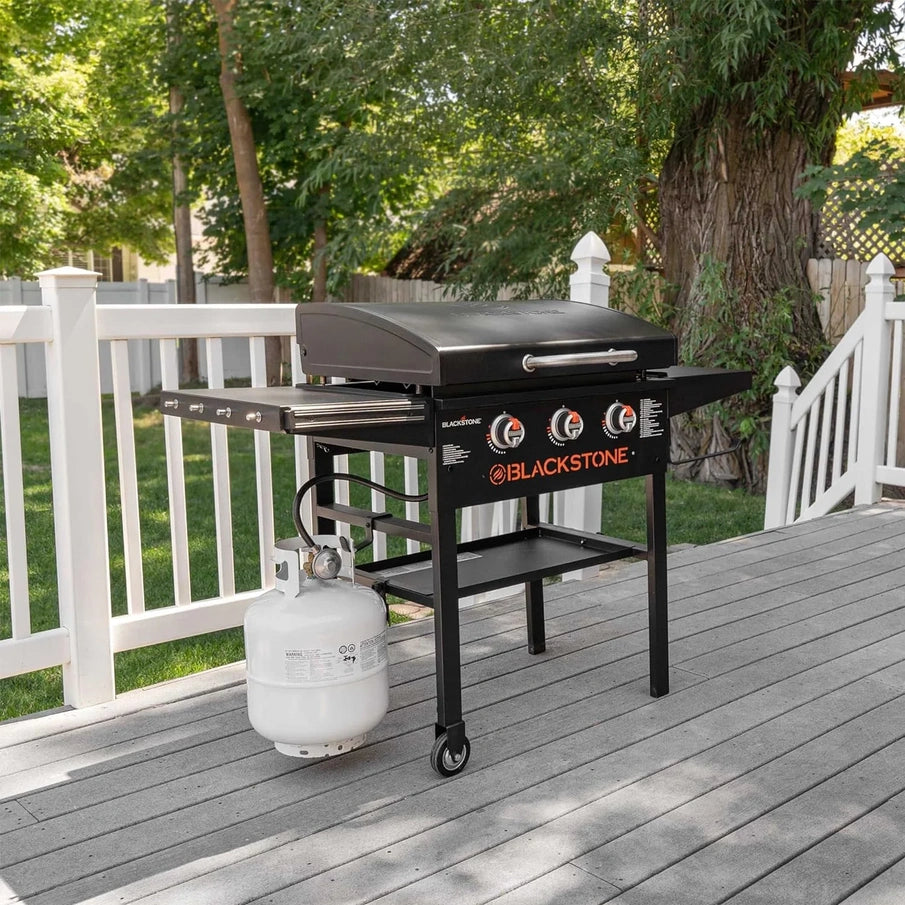28 In. Blackstone Griddle 2080 With Hood XL Griddle Original 3-Burner Outdoor Flat Top Grill, With Blackstone Griddle Accessories, Seasoning